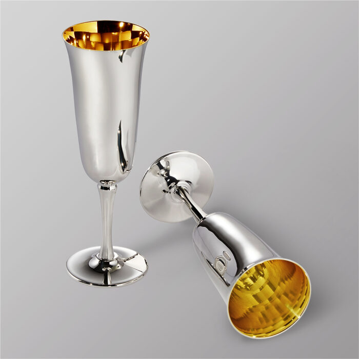 Champagne Picnic Basket - Image 5